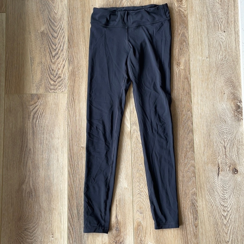 Ivivva girls size 10 black leggings Lurex!